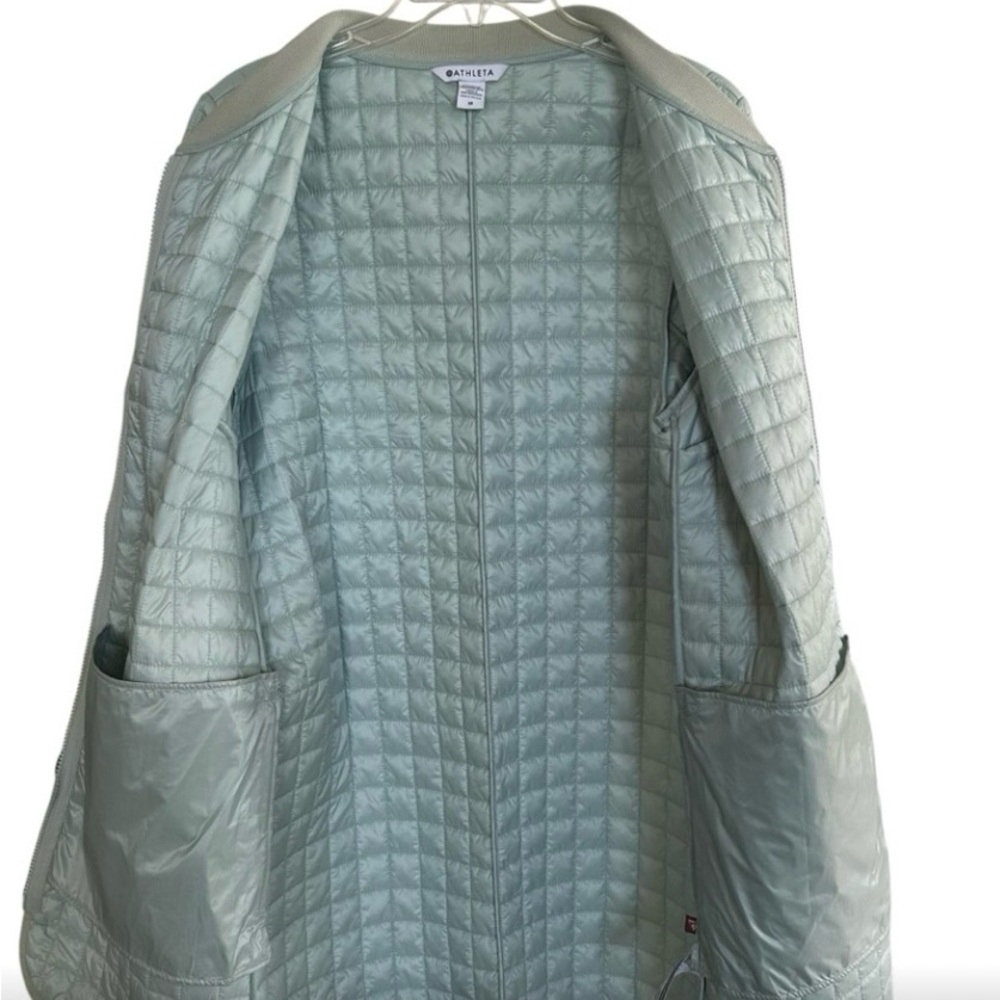 Athleta Light Green Quilted Puffer Jacket - Picture 5 of 6